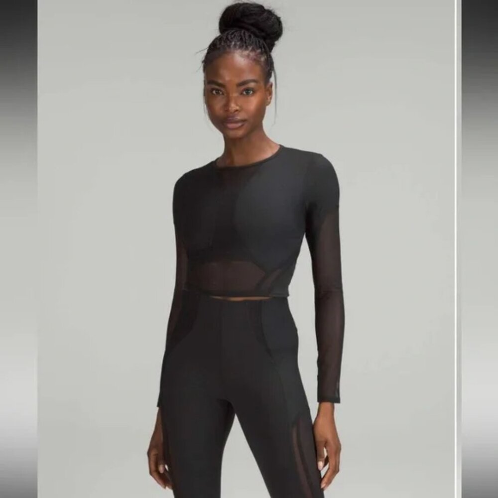 Like New Lululemon Mesh Panelled Training Long Sleeve Shirt